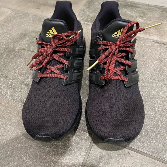 Adidas - Picture 2 of 5